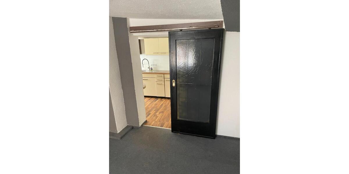 Einfamilienhaus Lambrecht (Pfalz) - 6 Zimmer, 141 m&sup2;, 1.400&euro; | Angebot:26202034