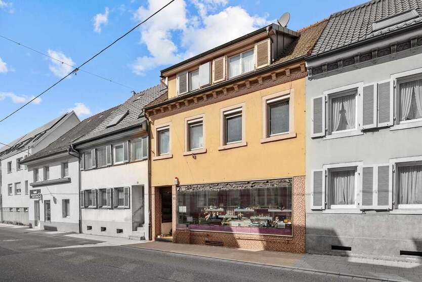 Einzelhandel in Waldkirch 490.000 € 143 m² zimmer