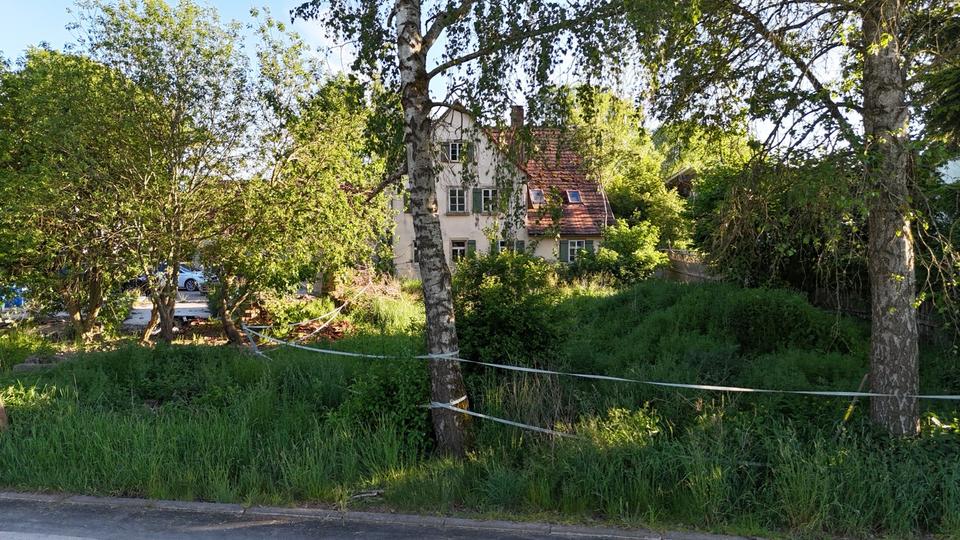 Bauernhaus, Landhaus Crailsheim - 6 Zimmer, 205 m&sup2;, 150.000&euro; | Angebot:26690203