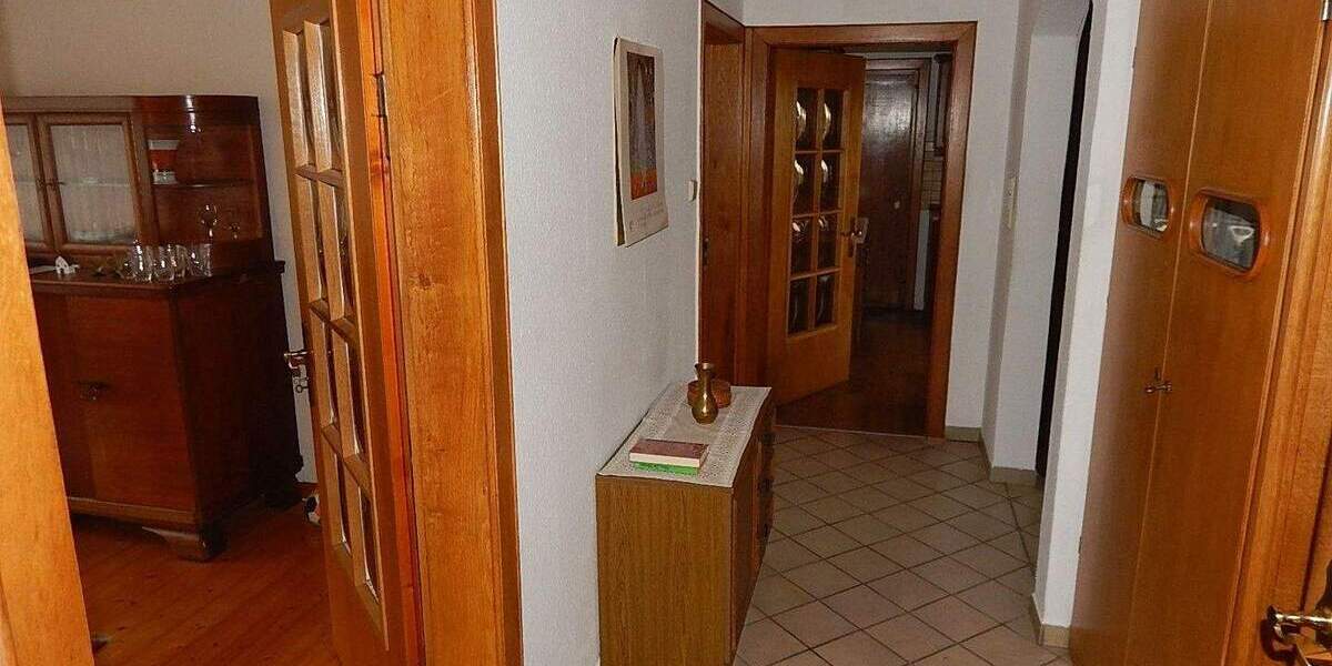 Mehrfamilienhaus, Wohnhaus Uslar Schönhagen - 7 Zimmer, 225 m&sup2;, 139.000&euro; | Angebot:25820757