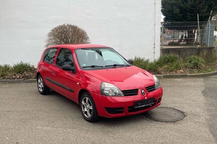 Renault Clio 180.000 km 1.200 &euro; Salach 73084