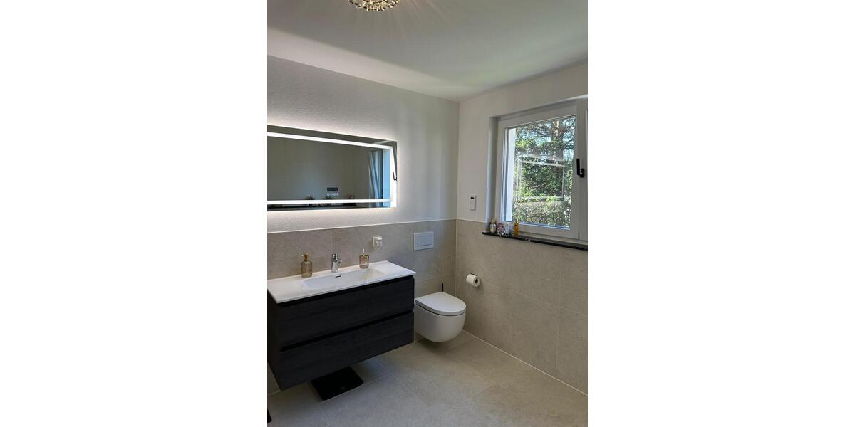 Etagenwohnung Waldkirch - 2 Zimmer, 95 m&sup2;, 1.600&euro; | Angebot:25225178