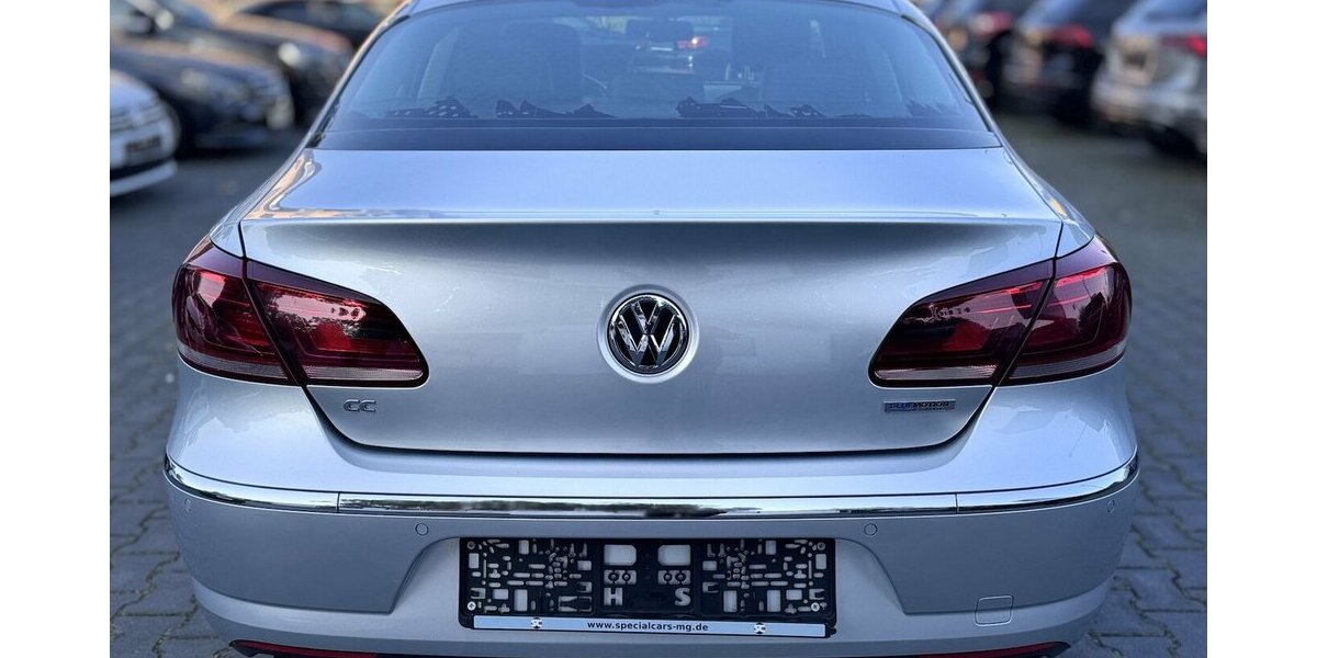 VW Passat CC Highline/Autom,/ Leder/PANO/5 Sitze 180.000 km 10.900 &euro; Mönchengladbach 41066