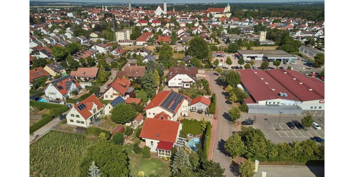 Einfamilienhaus Lauingen (Donau) Lauingen - 4 Zimmer, 225 m&sup2;, 820.000&euro; | Angebot:26731022