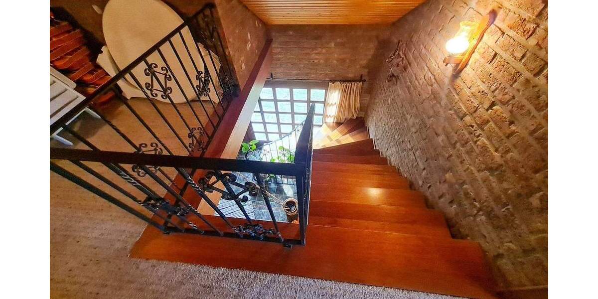 Einfamilienhaus Sinzig - 5 Zimmer, 141 m&sup2;, 499.000&euro; | Angebot:25928536