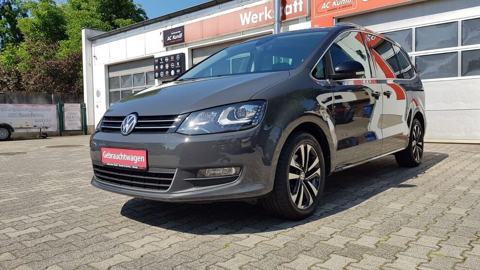 VW Sharan 103.000 km 28.555 € Niesky 02906