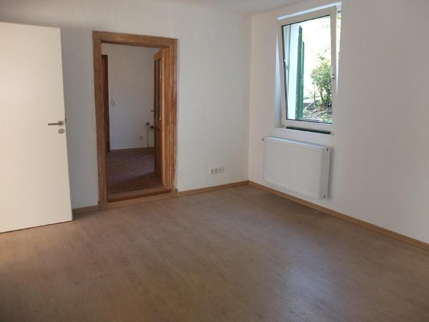 Wunderbar individuelle und angenehme Büro-Servicefläche in Solingen-Wald! zimmer
