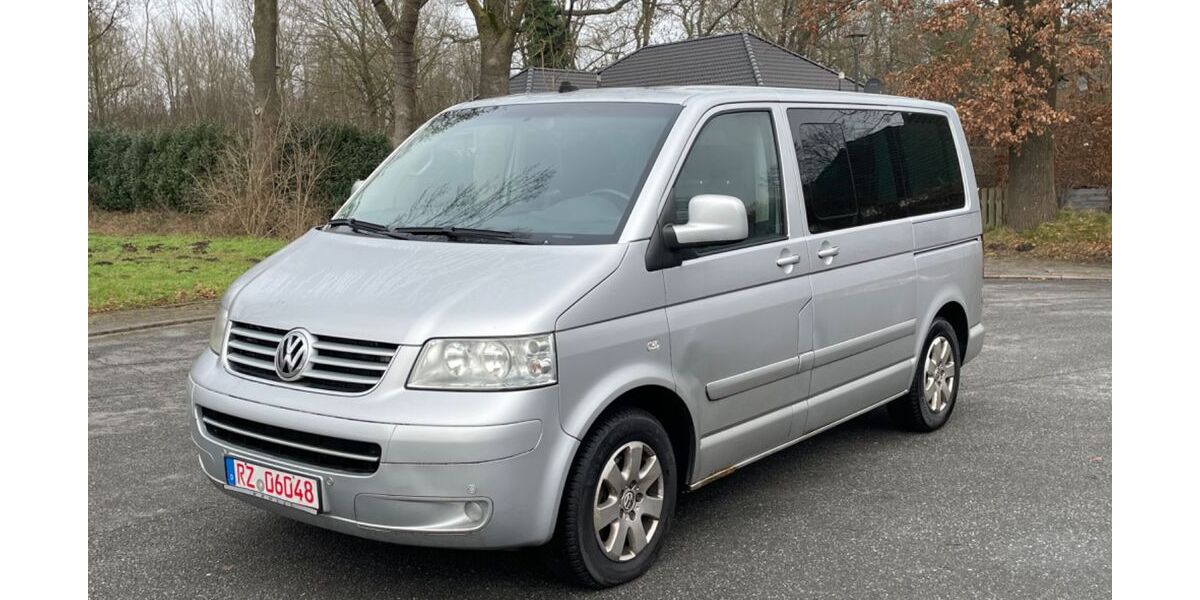 VW T5 Multivan 360.000 km 4.500 &euro; Kastorf 23847