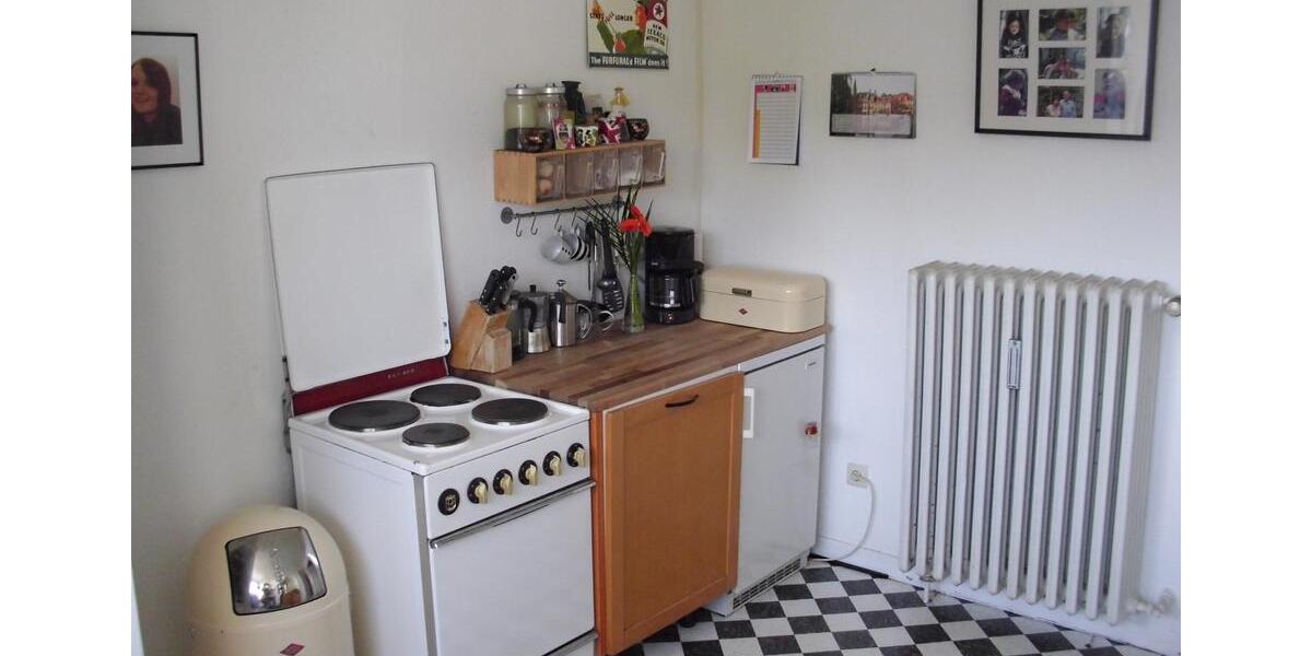 Dachgeschoßwohnung Bergisch Gladbach Alt-Frankenforst - 2.5 Zimmer, 54 m&sup2;, 570&euro; | Angebot:26692905