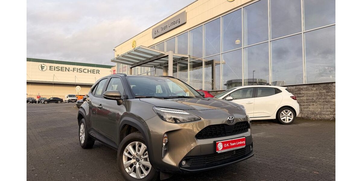 Toyota Yaris Cross 20.000 km 23.999 &euro; Limburg-Offheim 65555