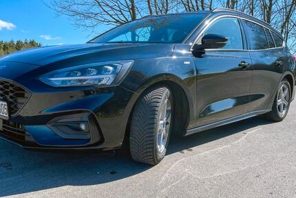 Ford Focus 82.000 km 18.000 &euro; Buchenrod 36103