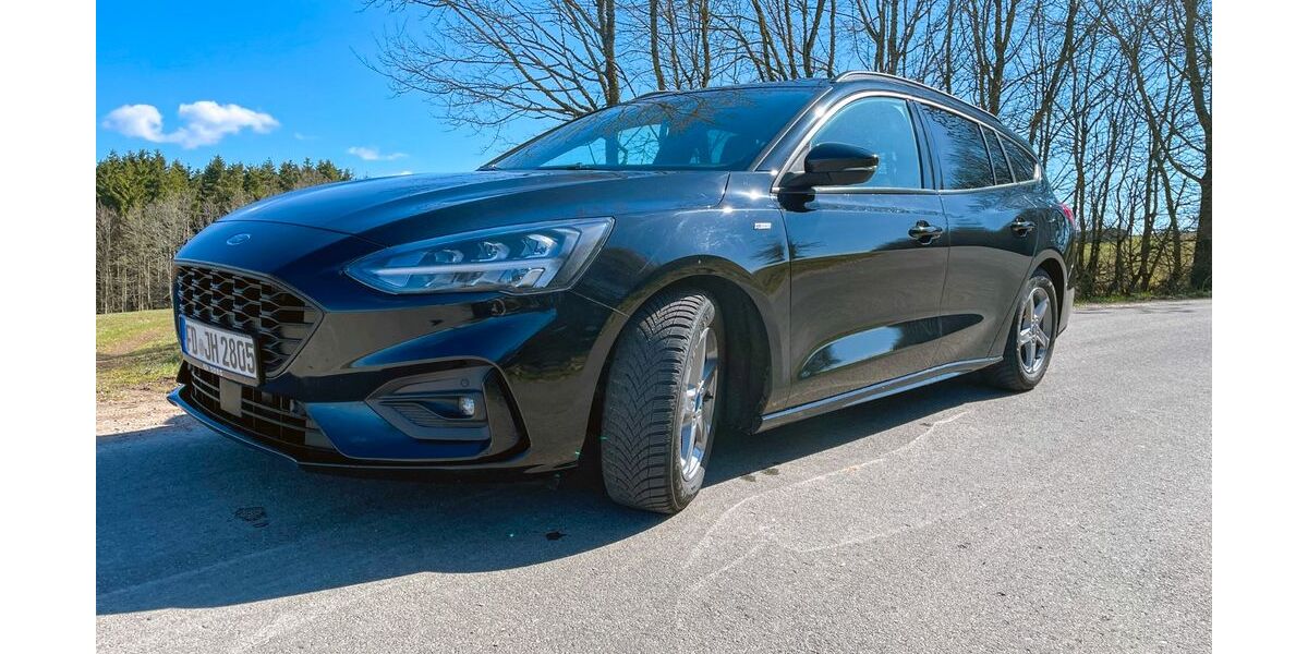 Ford Focus 82.000 km 18.000 &euro; Buchenrod 36103