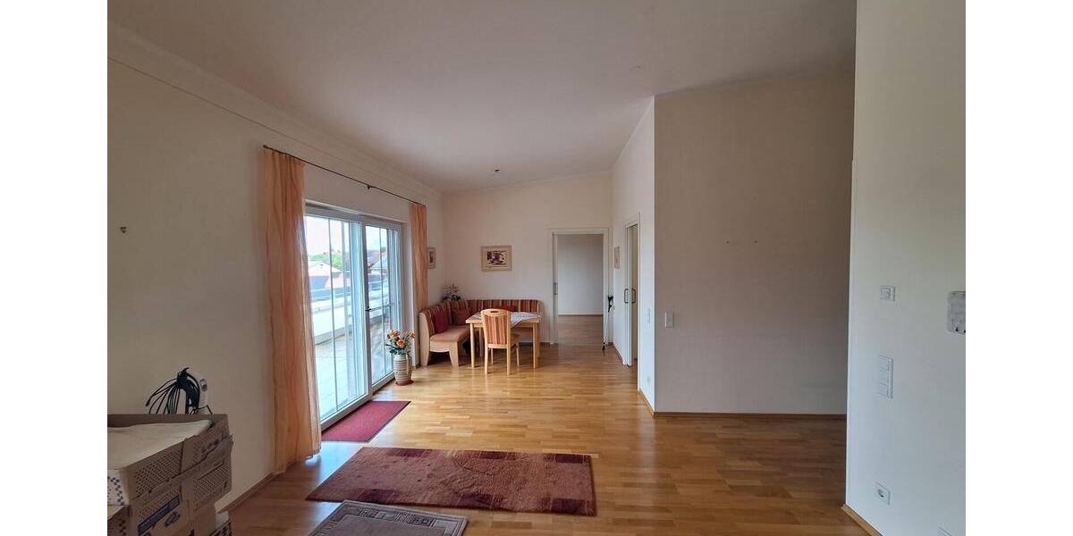 Etagenwohnung Vierkirchen - 3 Zimmer, 96 m&sup2;, 1.595&euro; | Angebot:25363171