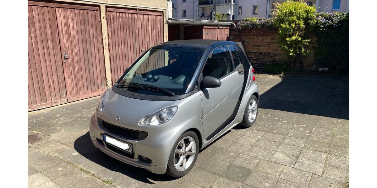 Smart ForTwo 79.300 km 6.400 &euro; Braunschweig 38102