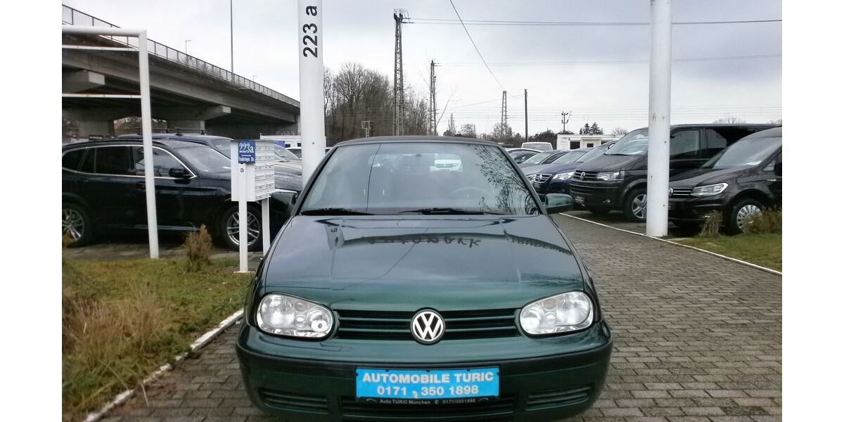 VW Golf 132.000 km 2.950 &euro; München OT Trudering-Riem 81825