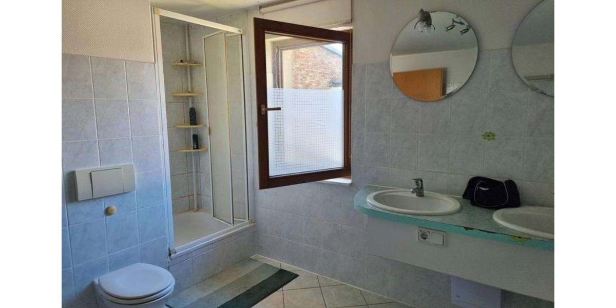 Sie gehören zusammen, wie der Wind und das Meer - gleich 2 Häuser 9 zimmer