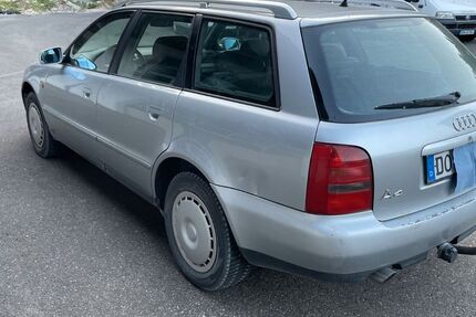 Audi A4 203.668 km 1.400 &euro; Monheim 86653