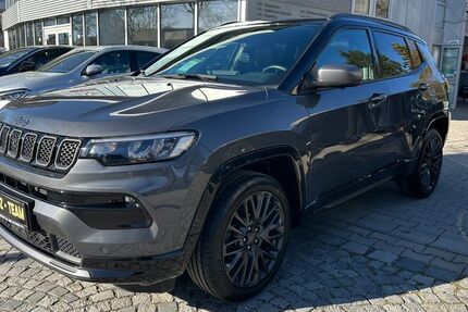 Jeep Compass 92.128 km 26.900 &euro; München - Trudering 81827