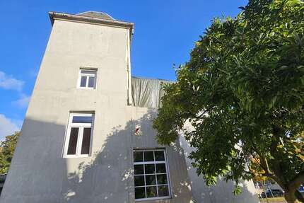 Haus zum Mieten in Chemnitz 990 € 143 m² 5 zimmer