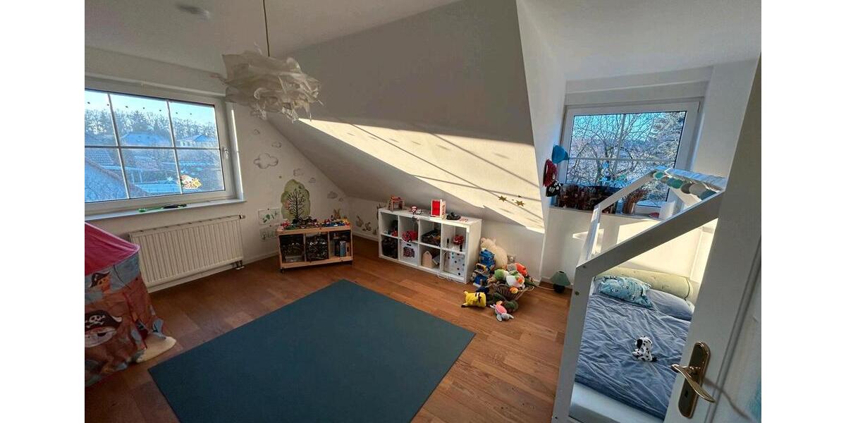 Einfamilienhaus Müncheberg - 6 Zimmer, 215 m&sup2;, 450.000&euro; | Angebot:26818482