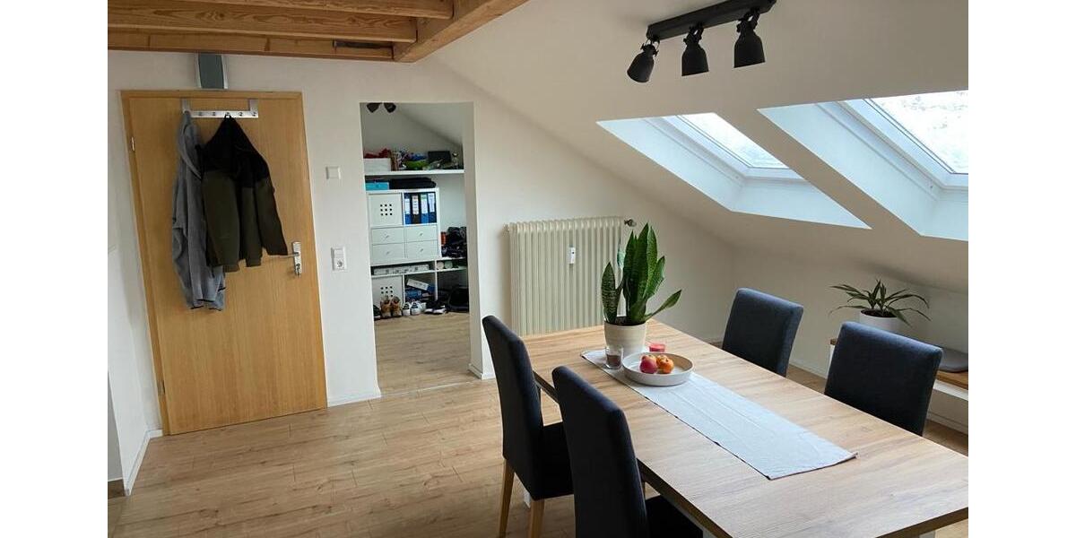 Dachgeschoßwohnung Bad Saulgau - 2.5 Zimmer, 60 m&sup2;, 985&euro; | Angebot:26311597