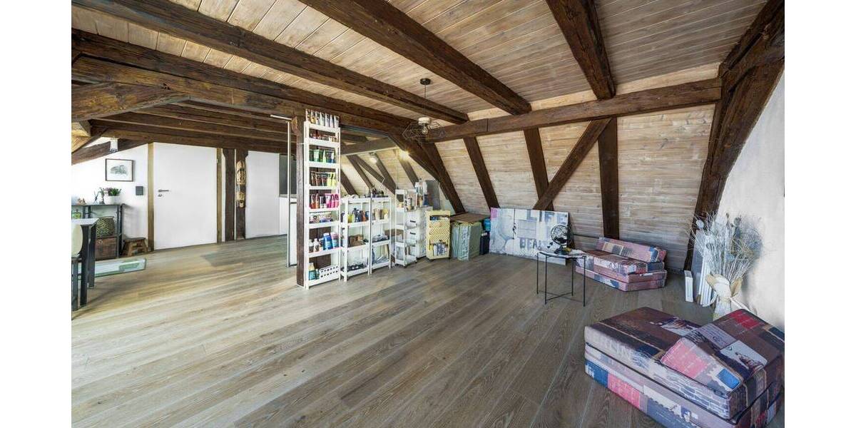 Etagenwohnung Engen - 5 Zimmer, 180 m&sup2;, 470.000&euro; | Angebot:26731043