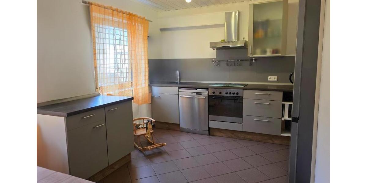 Etagenwohnung Otzberg - 5 Zimmer, 143 m&sup2;, 1.200&euro; | Angebot:26084472