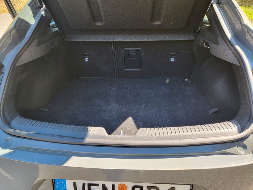 Hyundai i30 54.996 km 22.490 € Weiden 92637