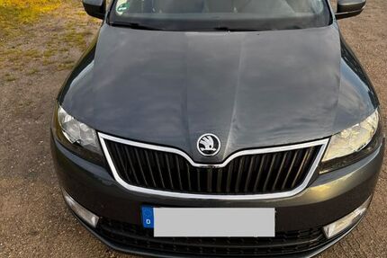 Skoda Rapid 98.000 km 9.500 &euro; Husum 25813