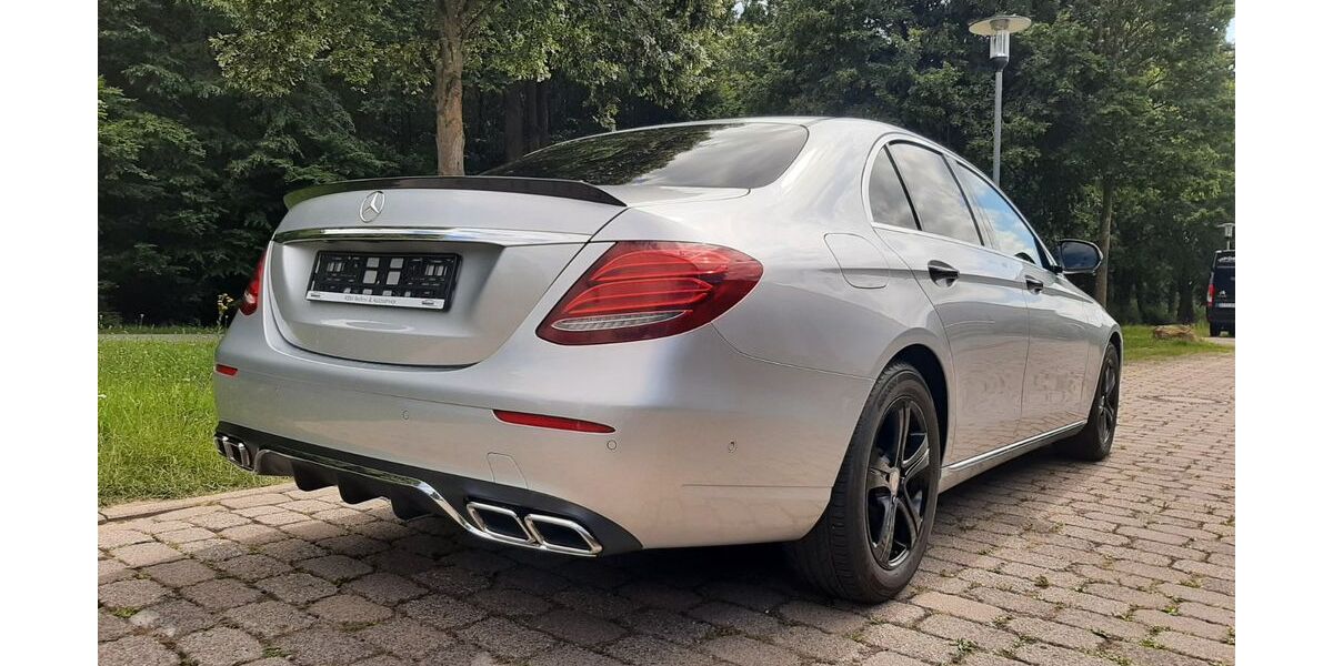 Mercedes-Benz E 200 71.000 km 22.999 &euro; Ratzeburg 23909