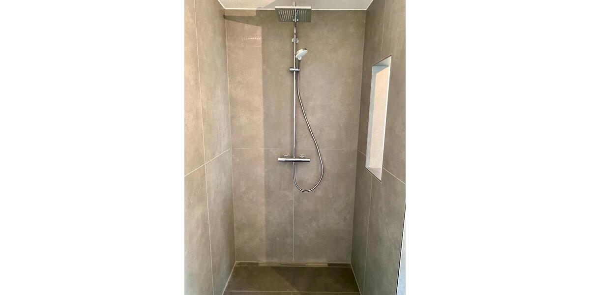 Mehrfamilienhaus, Wohnhaus Marktbreit - 9 Zimmer, 275 m&sup2;, 3.025&euro; | Angebot:26252327