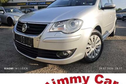 VW Touran 334.000 km 2.950 &euro; Kiel-Moorsee 24145