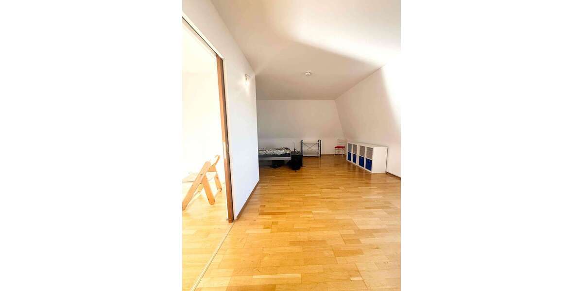 Quadrate nähe Uni Gepflegte 2 ZKB DG-Wohnung mit Terrasse TG Stellplätze inkl. - Dachgeschoßwohnung Mannheim | Angebot:21539839