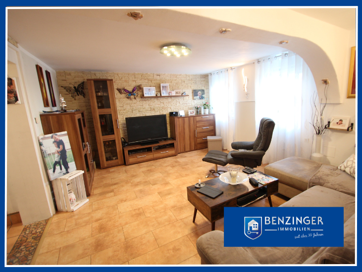 Haus zum Kaufen in Bad Urach 365.000 € 180 m²