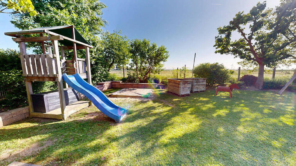 Erftstadt-Lechenich! Platz satt! 7-Zimmer! Einfamilienhaus mit Feldrandlage und Südgarten! (NG 4838)