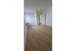 Dachgeschoßwohnung Pentling - 4 Zimmer, 60 m&sup2;, 900&euro; | Angebot:24995890