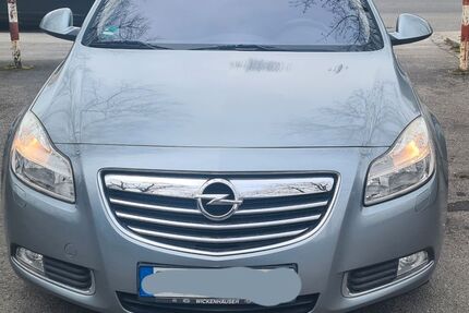 Opel Insignia 223.500 km 3.350 &euro; Germering 82110