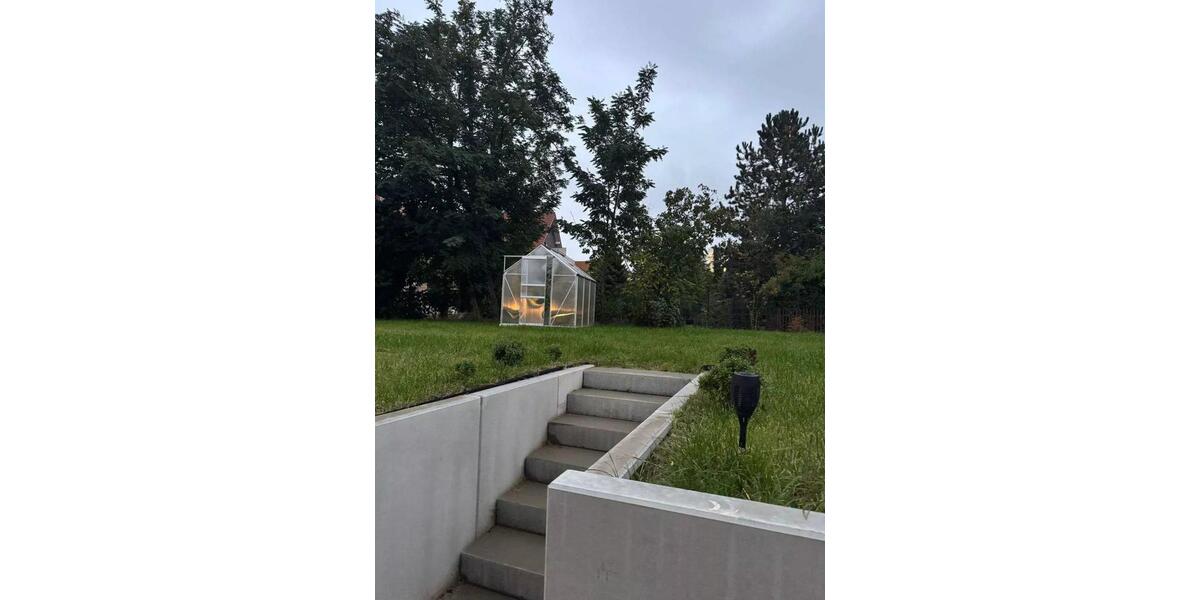 Doppelhaushälfte in der Gartenstadt Leuna (Haus mit Garten) 5 zimmer