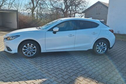 Mazda 3 180.000 km 7.499 &euro; Reut 84367