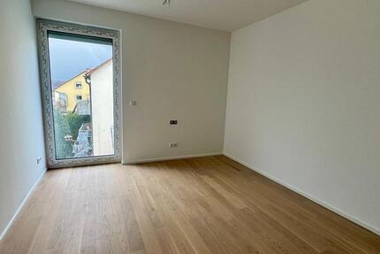 Wohnung Esslingen am Neckar Oberesslingen - 3 Zimmer, 81 m&sup2;, 1.605&euro; | Angebot:26004782