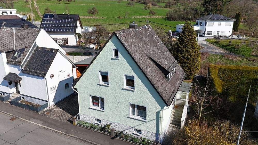 Einfamilienhaus Wirges - 6 Zimmer, 155 m&sup2;, 249.000&euro; | Angebot:25666033
