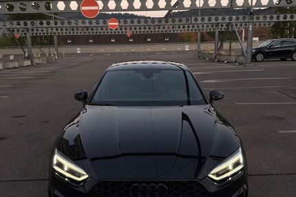 Audi A5 158.000 km 19.200 &euro; Freiburg 79108