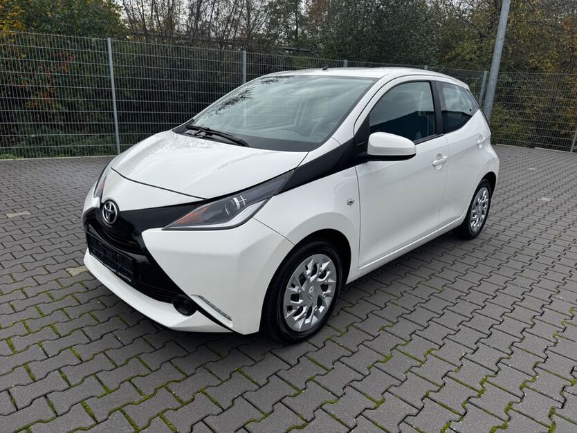 Toyota Aygo (X) 100.245 km 6.990 € Gerstungen 99834