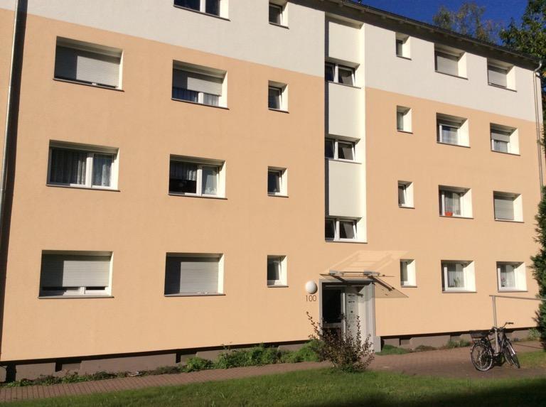 2-Zimmer-Wohnung im 2. OG zimmer