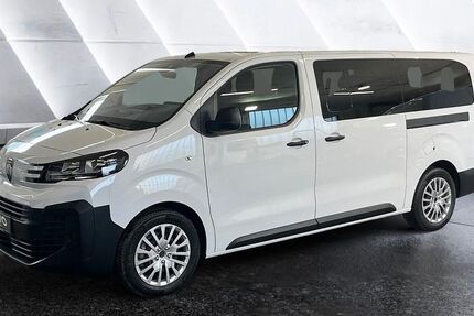 Peugeot Traveller 4.905 km 35.500 &euro; Oberhausen 46149