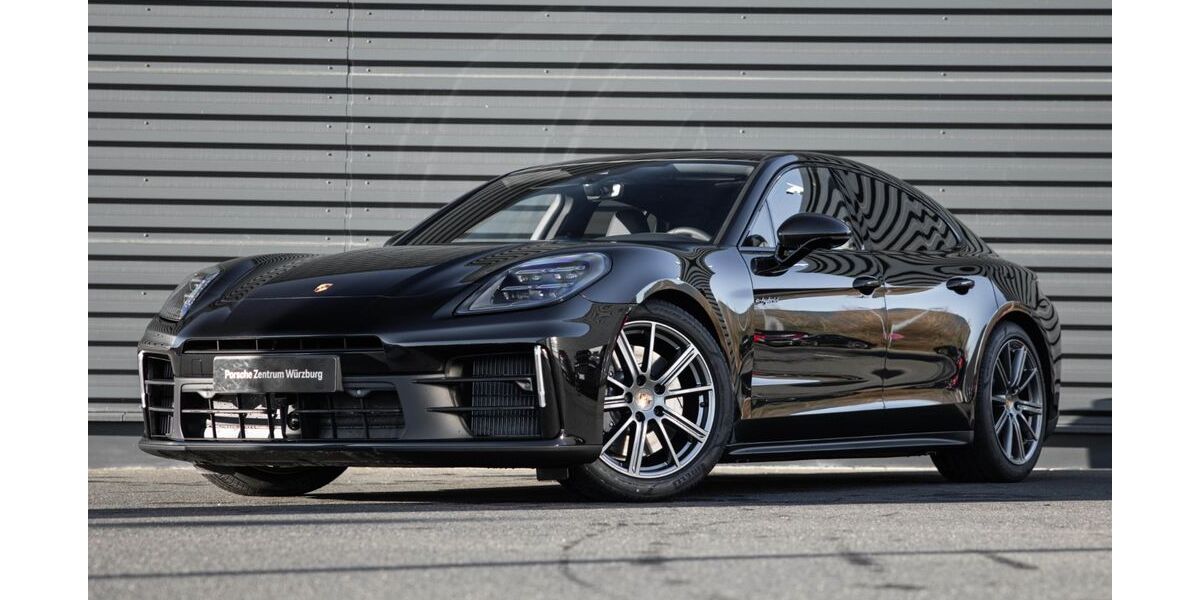 Porsche Panamera 12.900 km 129.890 € Estenfeld 97230
