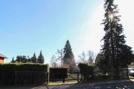 Grundstück Dresden Briesnitz - 349.000&euro; | Angebot:26259310