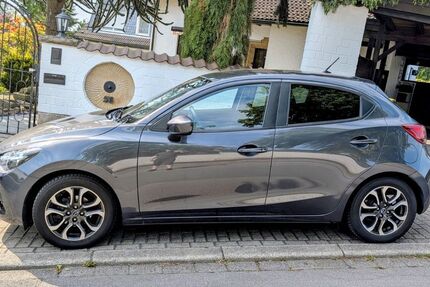 Mazda 2 165.000 km 7.700 &euro; Essen 45289