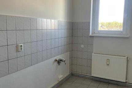 Wohnung Kyritz - 4 Zimmer, 74 m&sup2;, 515&euro; | Angebot:25778654