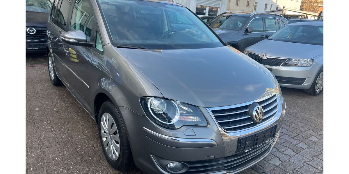 VW Touran 150.000 km 6.690 &euro; Berlin 13581